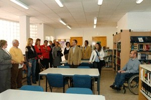 Peguera estrena nova biblioteca.
