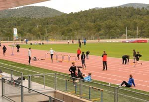 La pista d'atletisme, a ple rendiment.