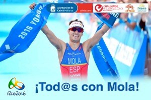 Pantalla gegant a Peguera per veure en Mario Mola.