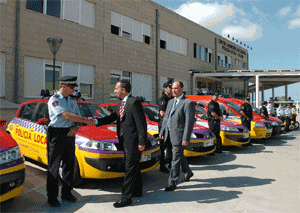 Nous vehicles policials.