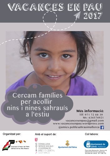 Acull un somriure, un nen sahrauí.