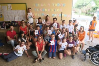 Promocionant els drets de la Infància.