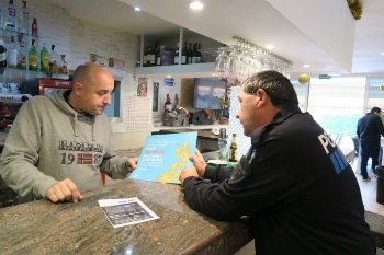 Campanya contra la venda d'alcohol a menors.