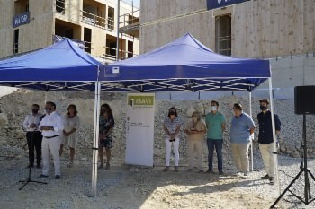 Avancen les obres dels habitatges públics.