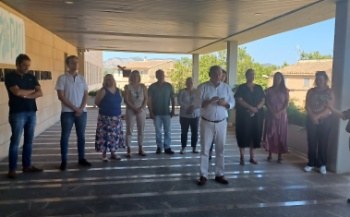 En record a les víctimes i contra el terrorisme.