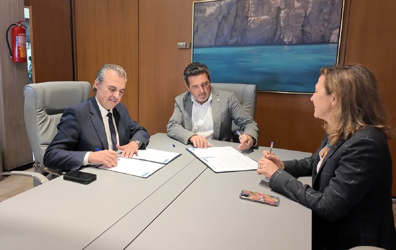 Calvià i Govern acorden la inversió de 6 milions d'euros a 11 centres d'infantil i primària del municipi.