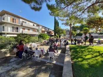 Intergenerational meetings in the Llar.