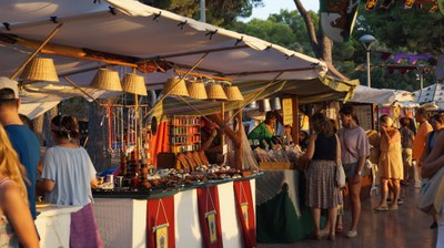 <bound method DexterityContent.Title of <Event at /fs-calvia/calvia/es/areas-municipales/cultura/agenda/mercado-medieval>>.