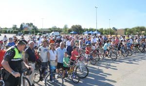 350 personas, en bicicleta por el Paseo Calvià.