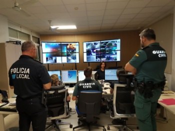 Efectivos en la Nit de Sant Joan.