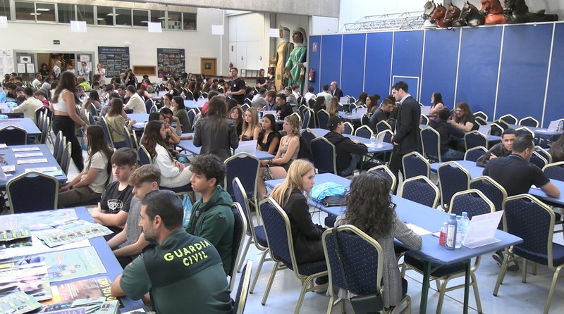 370 alumnos de ESO buscan su futuro en la IX Jornada de Orientación Vocacional de Calvià.