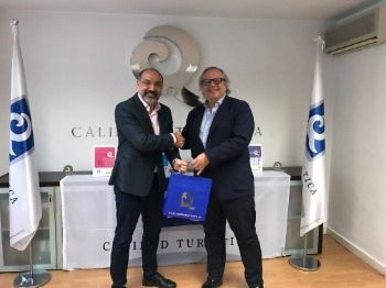 Calvià, número 1 en banderas Q de Calidad.