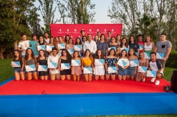 Entrega de diplomas de las prácticas vocacionales.
