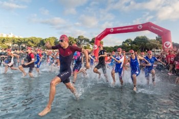 Fibwi retransmitirá el triatlón Challenge Peguera.