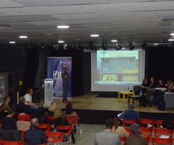 Aceleradora de personas emprendedoras.