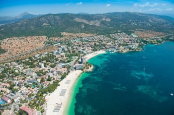 Calvià recupera los 50.000 habitantes.