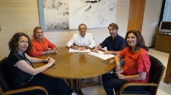 Convenio con la Fundación Dentistas sobre Ruedas.