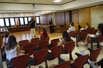 66 jóvenes se forman con las becas de Calvià.
