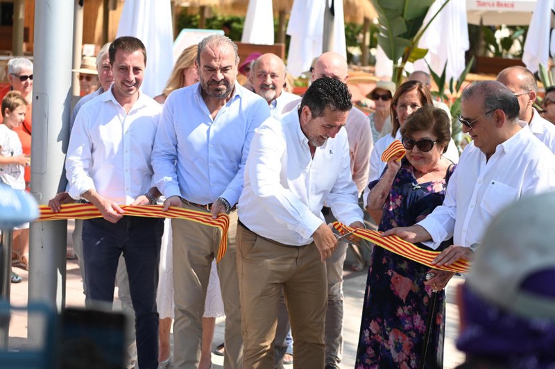Inaugurada la primera fase del Paseo Marítimo de Magaluf: «Se transforma para el turismo y se abre a los mallorquines».