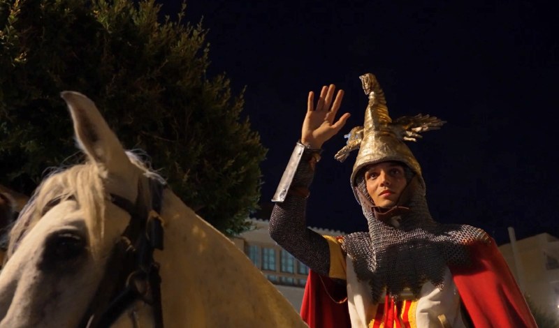 'La Història de les Festes' recupera imágenes inéditas de Calvià y sus protagonistas para explicar el origen de la celebración del rei En Jaume.