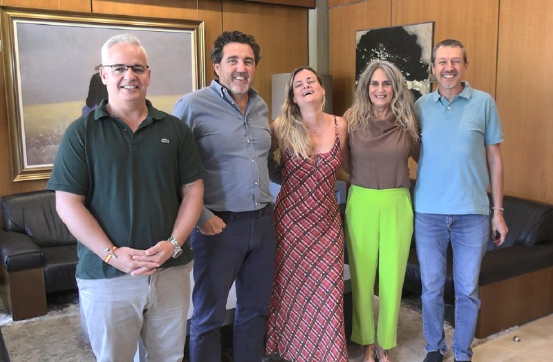 La novelista Bárbara Gil, galardonada de honor como autora emergente en los Premios Rei En Jaume 2024 de Calvià.