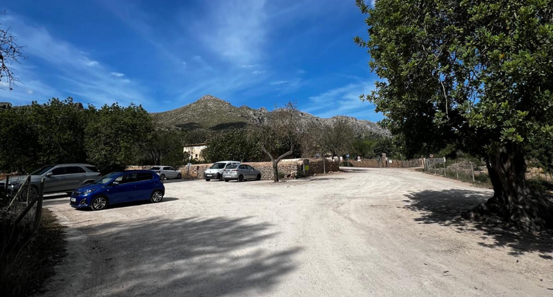 PARKING FINCA GALATZÓ